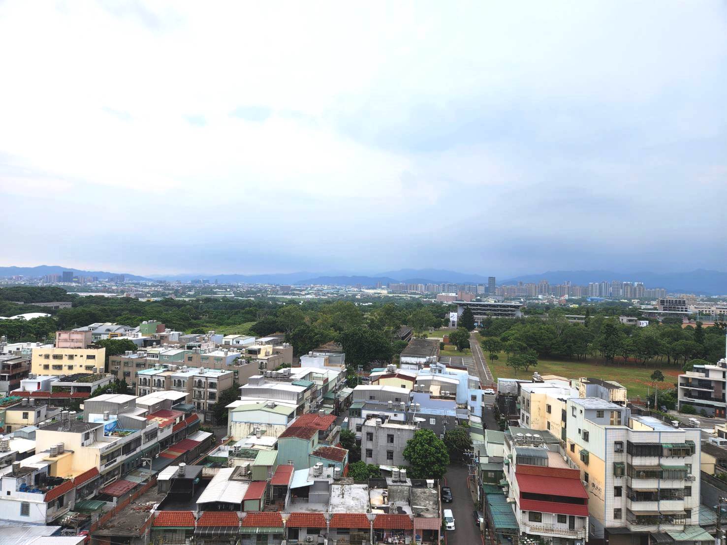 👍《專任》中壢體育園區美景觀兩房車位~綺