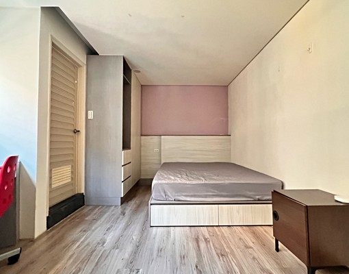 新莊站8分鐘🤩、全新！超質感大收納系統櫃套房！ - Image 4