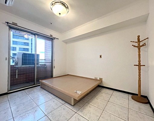 ⭐景安站/電梯採光兩房/含管.家具家電/可戶籍⭐ - Image 3