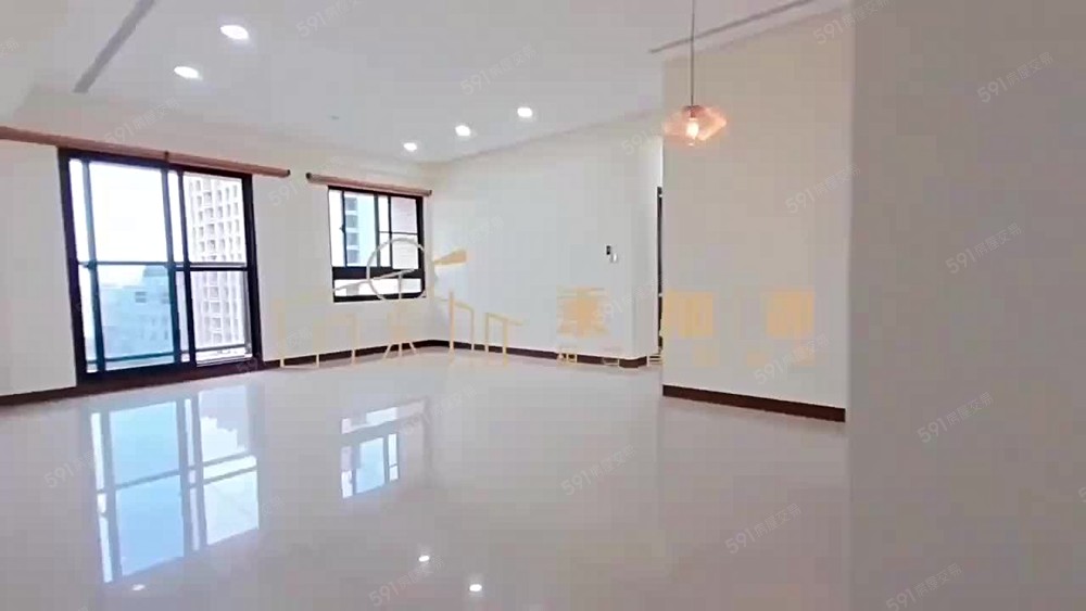 💥乘加兆Andy💥北區超稀有釋出電梯大樓 - Image 1