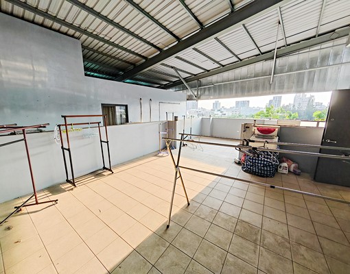 8年新屋🍎稀有面公園✅衛浴開窗✅超大空間一房一廳 - Image 9