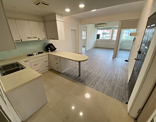 可租補★可寵物★冷氣會全配★家具電可全配★超大三房 - 591租屋網 - Image 1