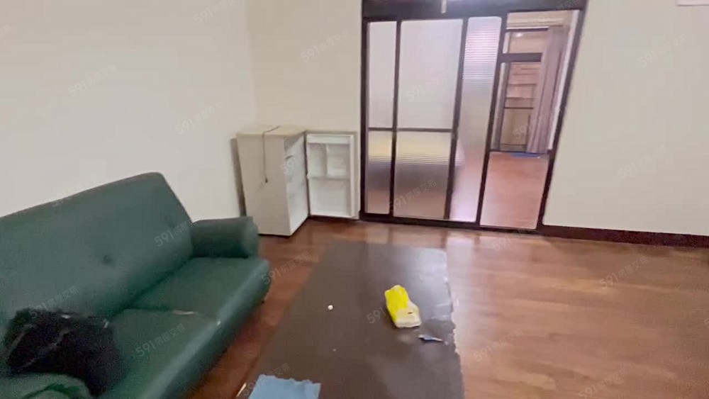 烏日信義街商圈市集首選🌟可租補🌟正一房一廳大坪數🌟秒件 - Image 1
