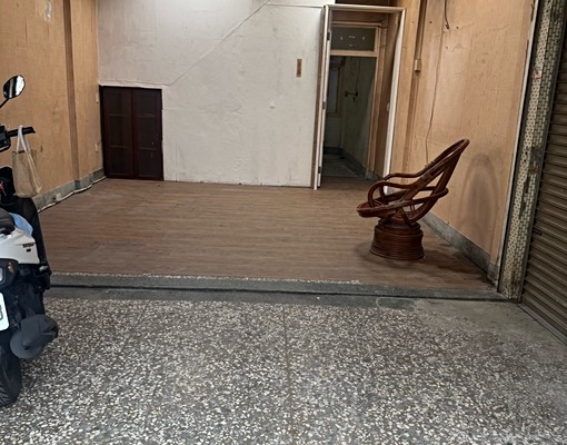 斗六市區透天住宅可工作室 - Image 1