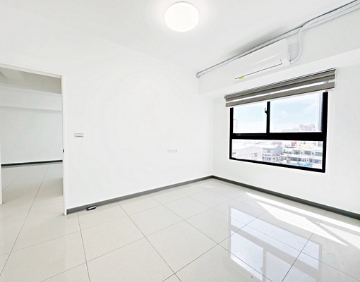 √小茵首選㊣全新大空間公園旁四房加平面車位 - Image 10