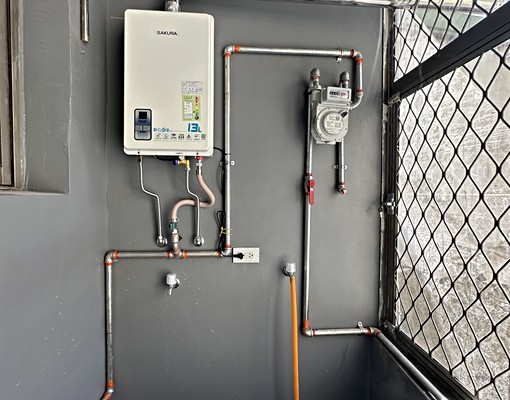 集美街商圈旁2樓近台北火車站西門町全室翻新裝璜 - Image 14