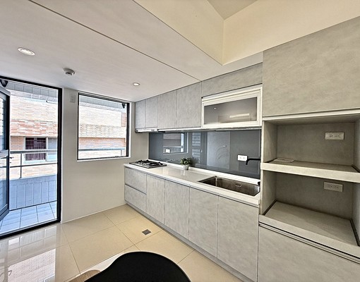 可租補🔥輕奢工業風💖滿滿系統櫃✨機上車位✅ - Image 7