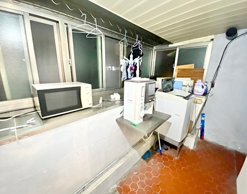 大直站/實踐大學,女性專屬,包水電,收垃圾、有陽台 - Image 6