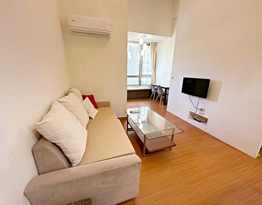 竹圍捷運南加州★嚴選溫馨典雅附家電具含管★ - Image 2