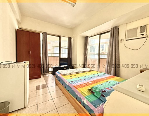 逢甲商圈電梯大套雙陽台可租補可貓電傢俱全配 - Image 1