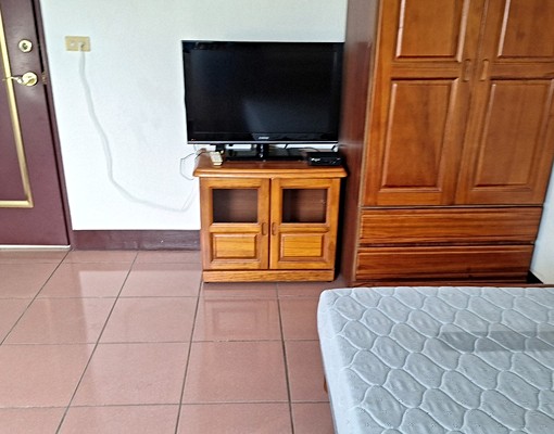 近公道五經國路口*親民價優質美套房 - Image 3