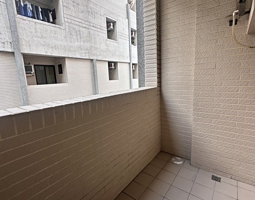 南應大套房警衛垃圾子車A2-401可租補 - Image 3