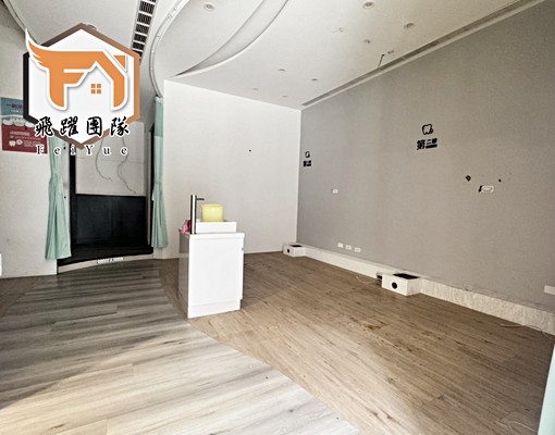 平鎮家樂福重劃區店住一樓新屋齡臨路大好停車 - Image 13