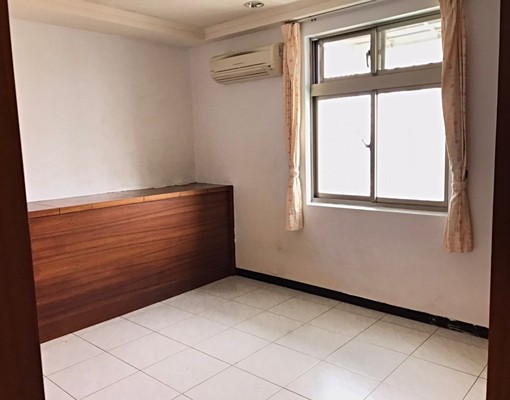 近捷運永安站高樓層4房2衛2廳 - Image 5