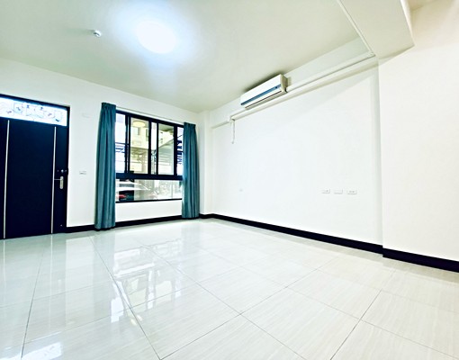 🔥超甜價🔥💥皇家美墅|透天4房交通便利採光極佳💥 - Image 2