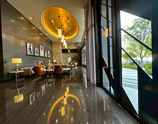 (住商湘庭)全新城揚綠廳院三房平車面公園可租補 - Image 2