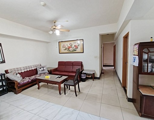 國宅甲區大三房附家電平車 - 591租屋網 - Image 1