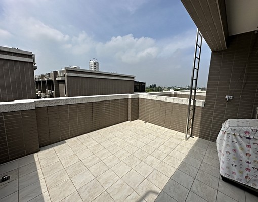 優質透天環境清幽採光佳，歡迎租補，一樓室內車庫 - 591租屋網 - Image 1