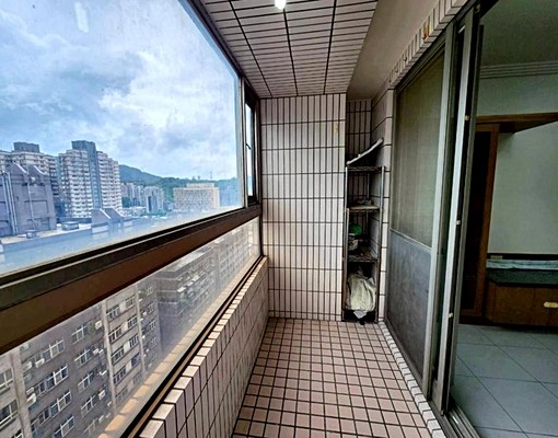 (可租補)國泰皇家天下景觀3房 - Image 4