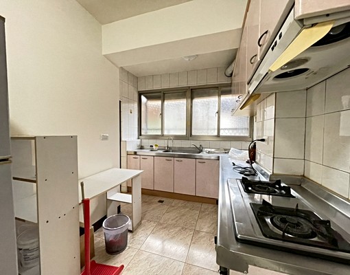 🌸高雄火車站採光大4房🌸可租補 - Image 7