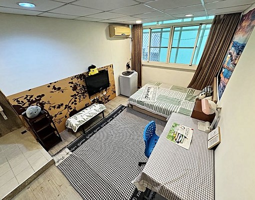 新光/大遠百☘時尚精品☘採光超大空間☘漂亮木地板☘獨洗獨曬 - Image 1