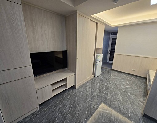 全新裝潢1房1廳可租補/家電、家具一應具全/台北僅一橋之隔 - Image 3