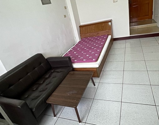 禁菸套房近補習街.崇實高工.華成市場. - Image 7