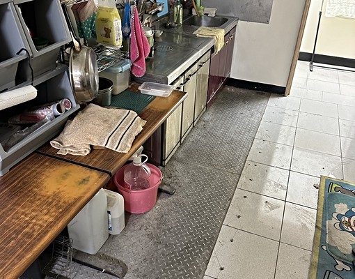 近老街田心國小小資單人套房含110Ｖ電費對內窗小資套房 - Image 4