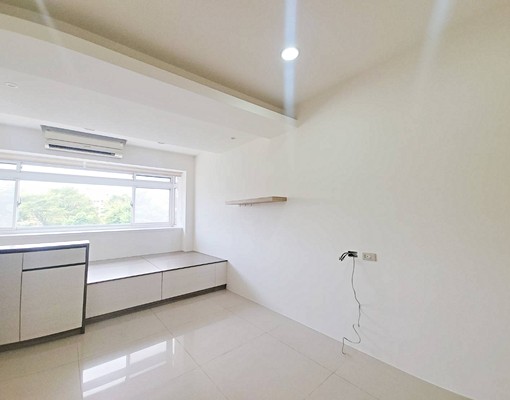 捷運泰山站無敵景觀第一排1房2廳1衛1廚1陽台/屋況新採光棒 - 591租屋網 - Image 3