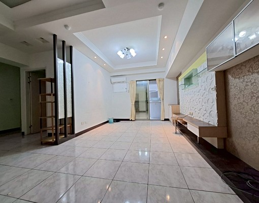 🟠近成大🟠東方公園大陽台美3房+車位🟠林小姐 - Image 2