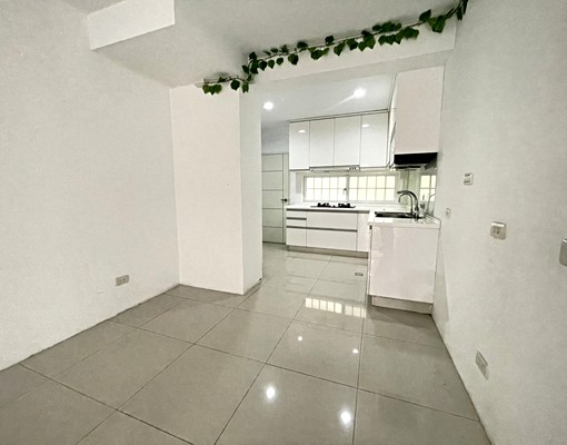 秀朗靜巷透天☎有巢小張 - 591租屋網 - Image 6