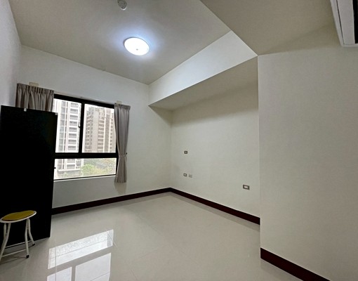 青埔國中商圈旁#學區房#稀有大四房車 - Image 7