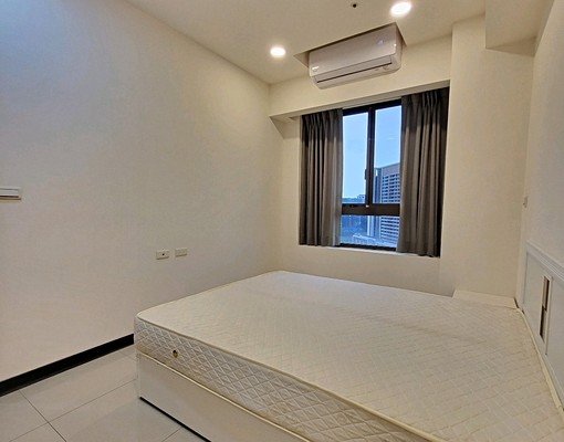 超方正格局~適合小家庭~過馬路到楓康超市~小兩房有浴缸~ - Image 10