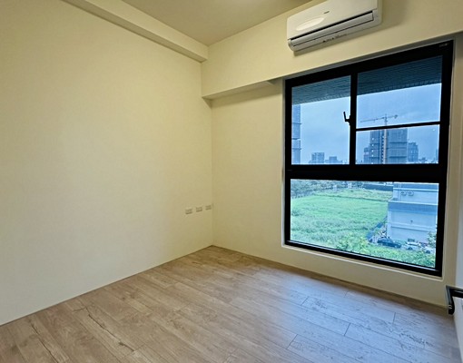 國泰❤全新❤四改三社區最大間最便宜❤雙平車冷氣4台 - Image 9