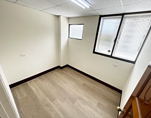 全新完工💚可租補💕超大1房+更衣間❤【獨曬】💛 - Image 9