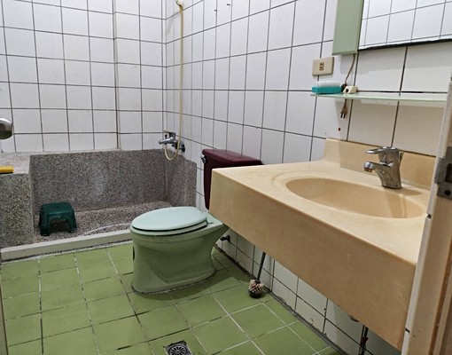 后里近美光.友達矽品.火車站四樓半透天7房7台冷氣出租 - Image 10