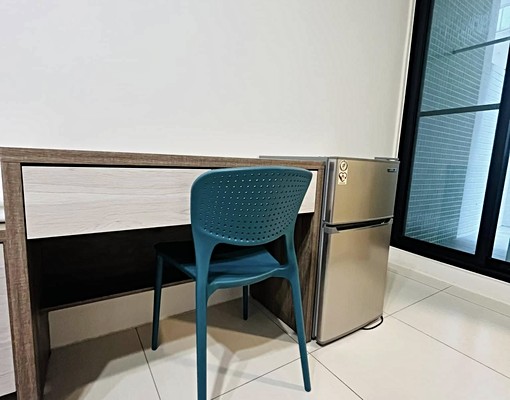 永華夜市健康三街優質陽台獨立洗衣機套房可租補 - Image 1