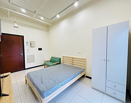 *雲世代*中路電梯大樓獨立套房 - Image 2