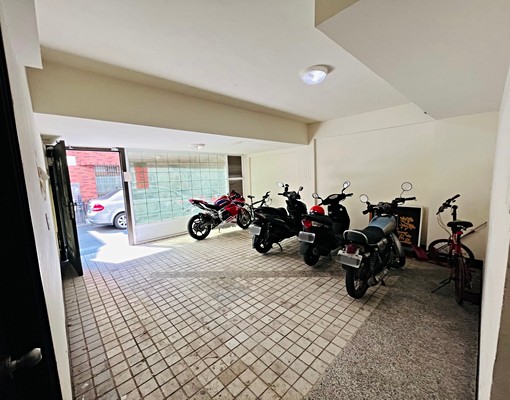 麗湖山莊獨立套房室內停車社區管理安全無慮 - Image 7