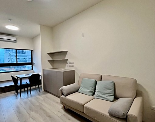 易居社會住宅❤️忠孝橋下❤️電梯獨套家電全❤️可租補 - Image 1