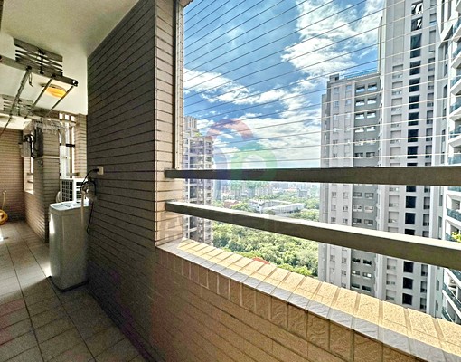 西屯中科中港首璽~精美裝潢一房+機上休旅車位~可租補 - Image 4