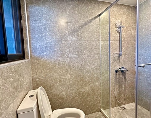 D社宅/首綻全新三房車/興仁夜市/租金已含管車/免仲可租補 - Image 8