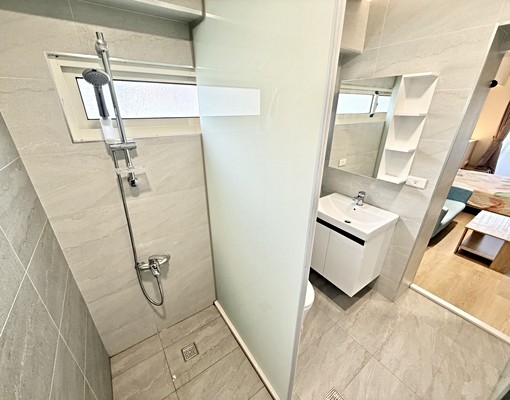 機能優好地段✨可家庭✨可租補車位可租✨陽台獨洗✨衛浴窗流理台 - Image 14