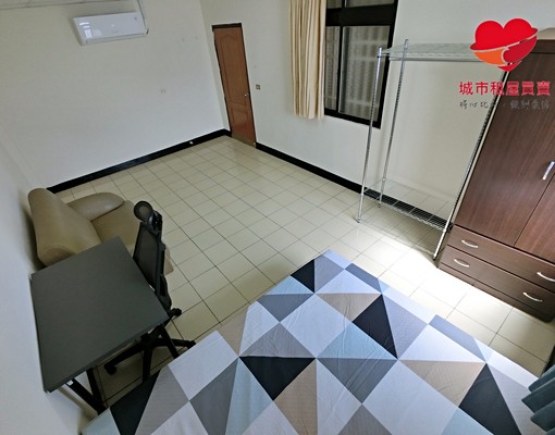 城市租屋-限男、可租補✔中興大學✔忠孝夜市✔明德高中 - Image 6