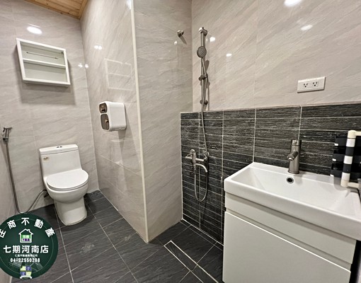 專任獨家❣️南屯熱鬧地段❣️適美業金店面 - Image 7