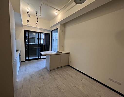 青埔/近A18/可租補/含管理費/電梯/陽台/優質二房 - Image 2