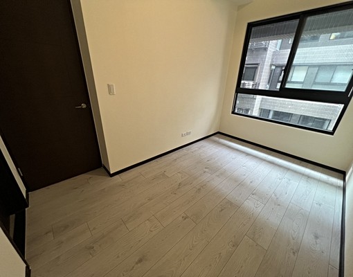 青埔/近A18/可租補/含管理費/電梯/陽台/優質二房 - Image 14