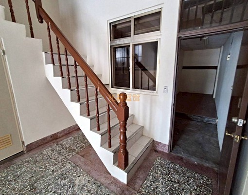 兆基🏡76坪透天厝正鬧區黃金地段 - Image 5