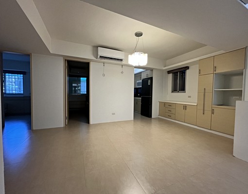 市府捷運電梯大四房~可報稅☞中信房屋鄭光宇☜ - 591租屋網 - Image 2