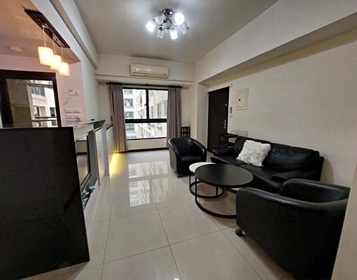 世界帝心~裝潢美麗二房@附傢俱家電全 - Image 1